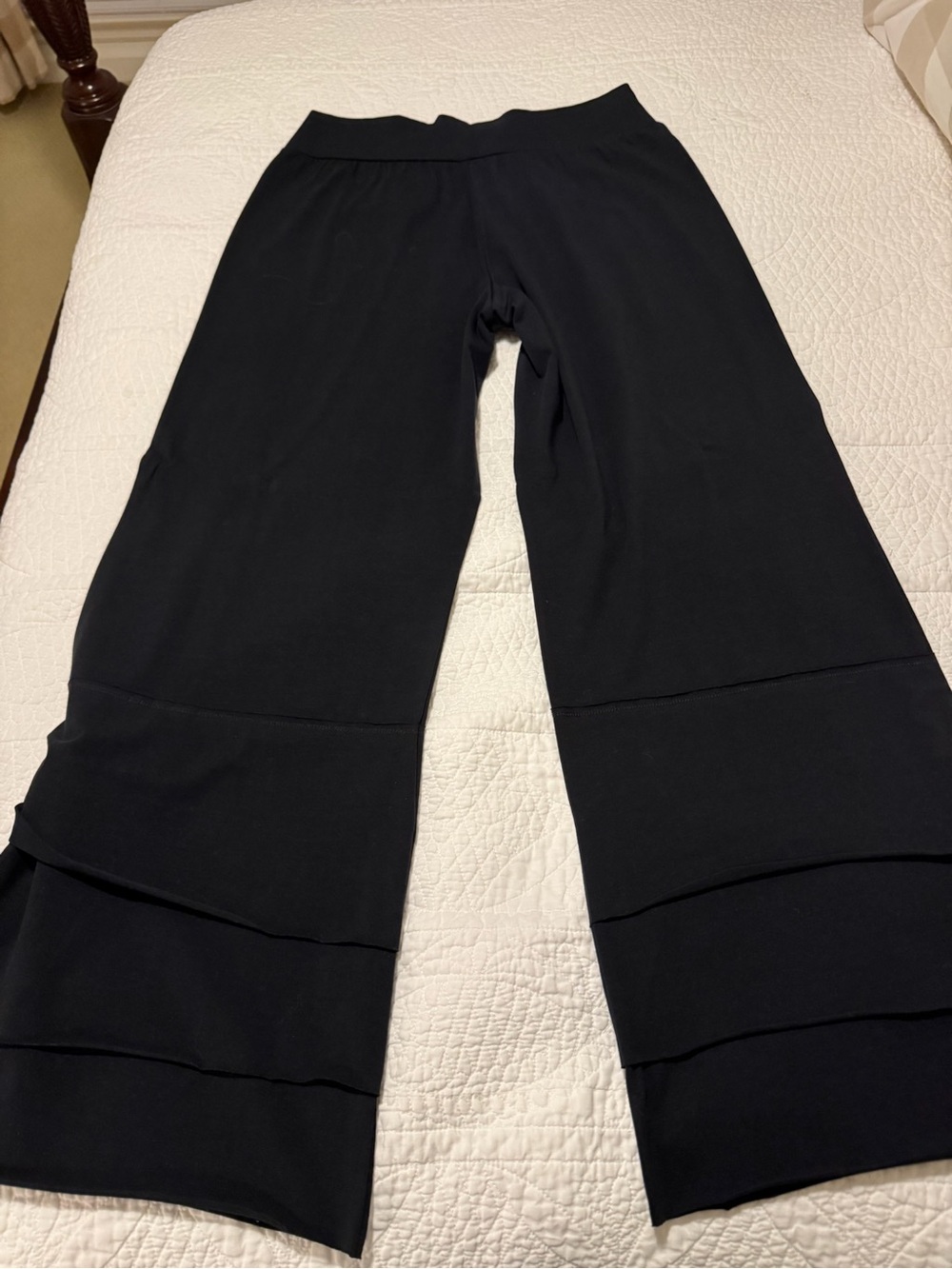 Matilda Jane Black Wide-Leg Tiered Hem Pull-On Pants